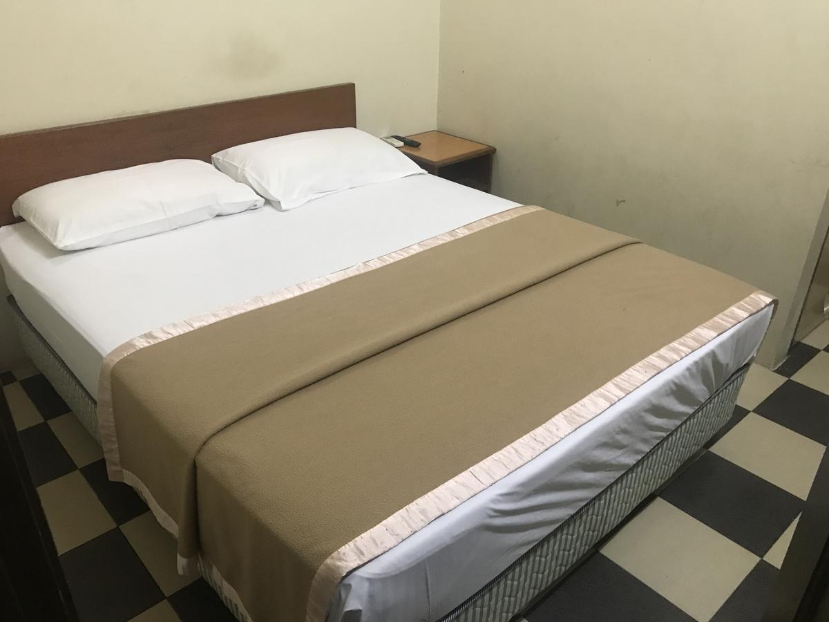Jr Hotel Sitiawan Dış mekan fotoğraf